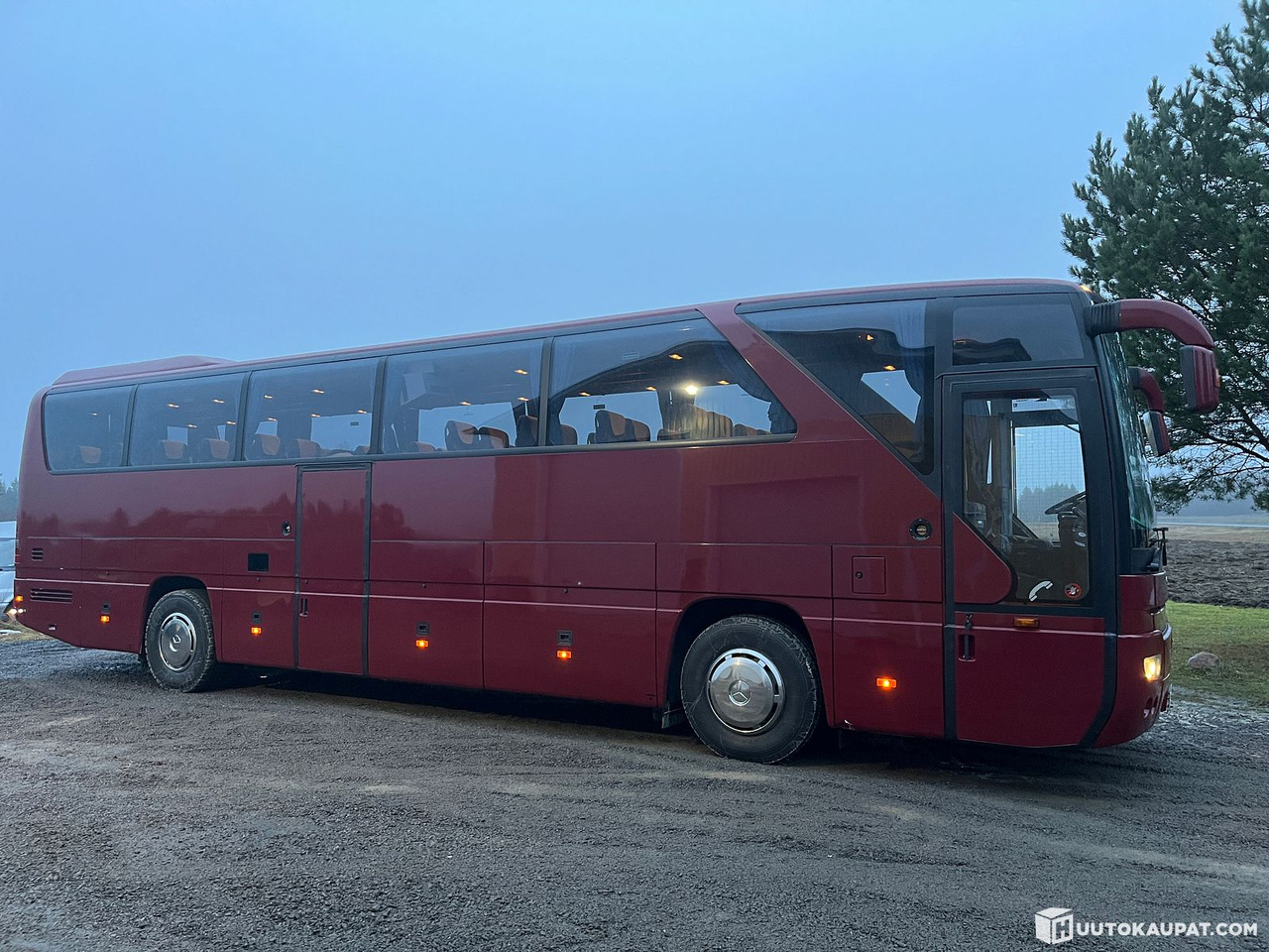 Mercedes-Benz Tourismo, 2003, Sastamala - Otros maquinaria: foto 1 Mercedes-Benz Tourismo, 2003, Sastamala - Otros maquinaria: foto 1