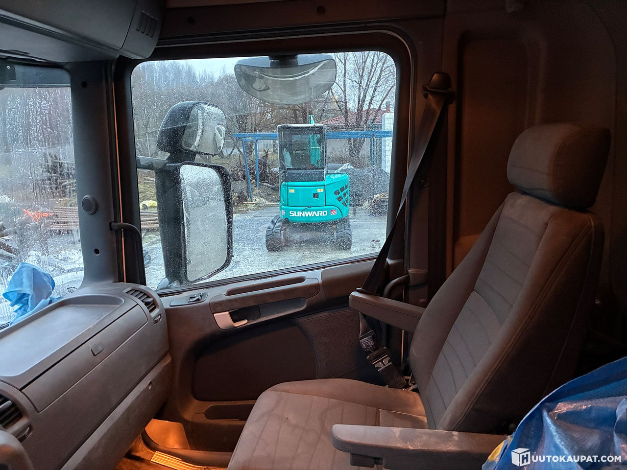 Camión caja abierta, Camión grúa Scania P320, 2016 truck + Hiab crane, Tampere: foto 20