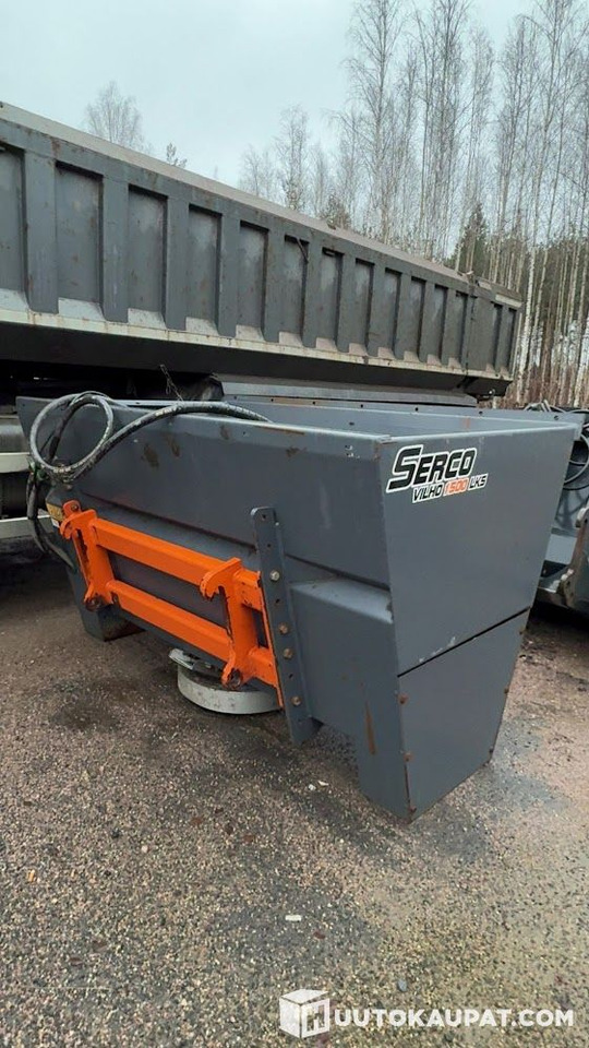 Serco Vilho 1500 LKS Plate Grit Spreader, 2019, Somero - Esparcidor de sal: foto 5 Serco Vilho 1500 LKS Plate Grit Spreader, 2019, Somero - Esparcidor de sal: foto 5