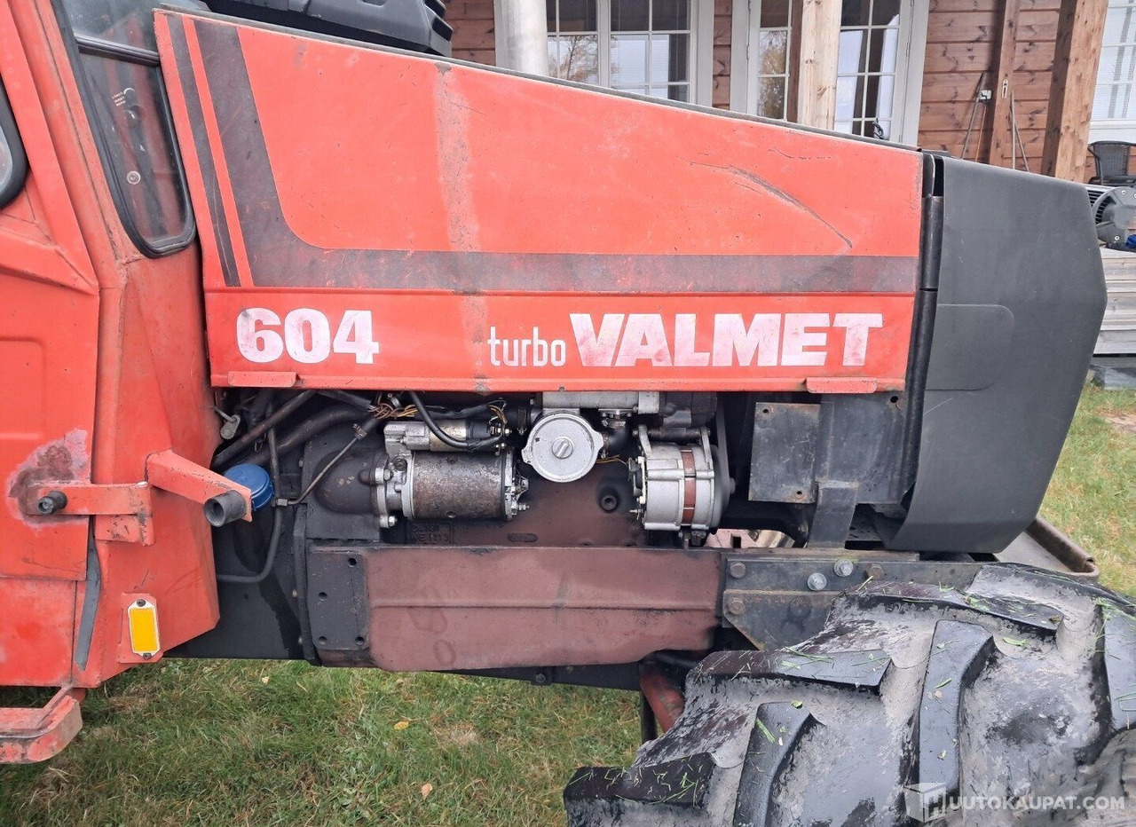 Valmet 604, 1982, Diesel, 1 927 h, Juuka - Tractor: foto 5 Valmet 604, 1982, Diesel, 1 927 h, Juuka - Tractor: foto 5