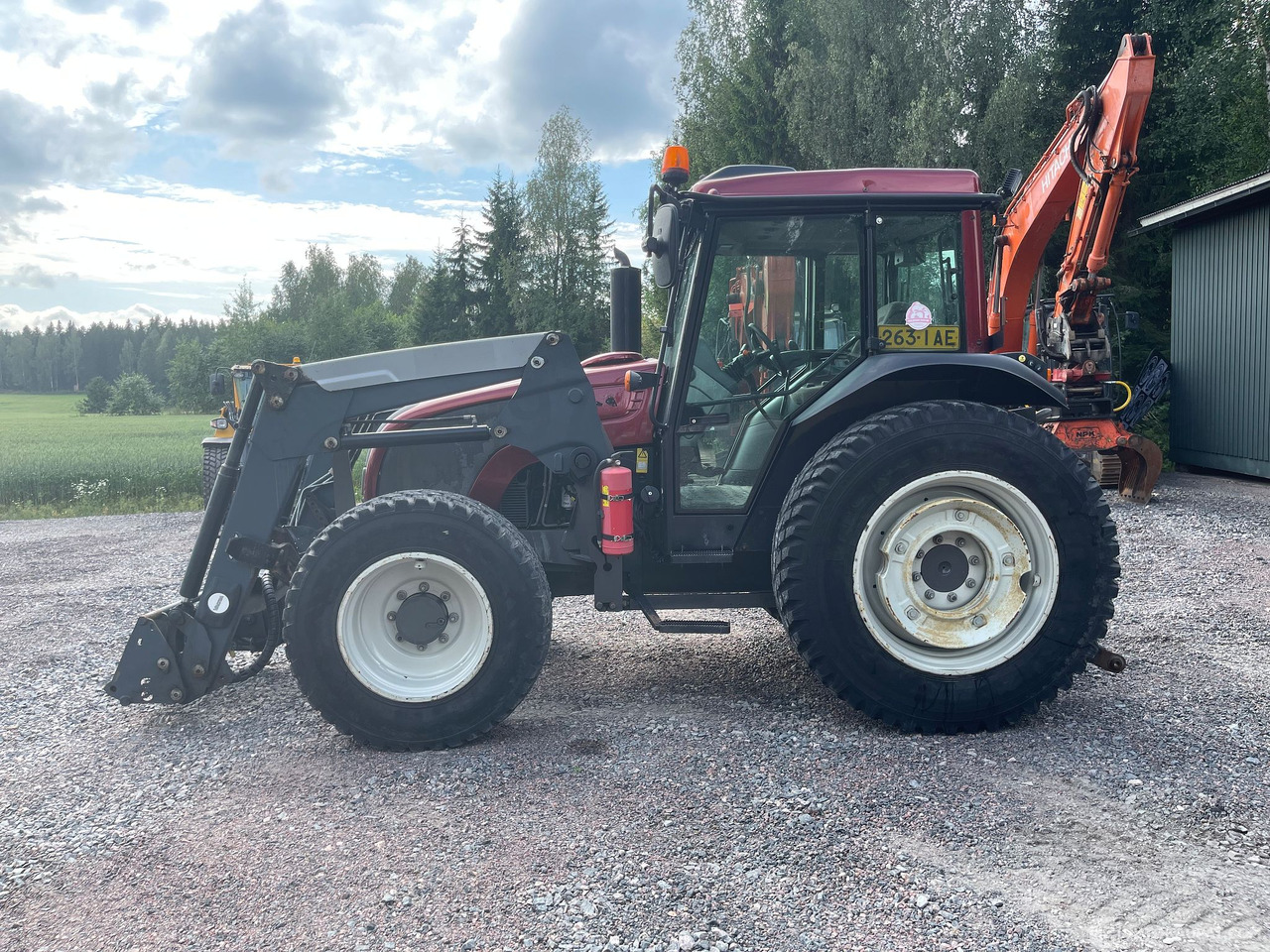 Valtra A 93 Unlimited, traktori kuormaajalla, 2016, Lohja - Tractor: foto 3 Valtra A 93 Unlimited, traktori kuormaajalla, 2016, Lohja - Tractor: foto 3