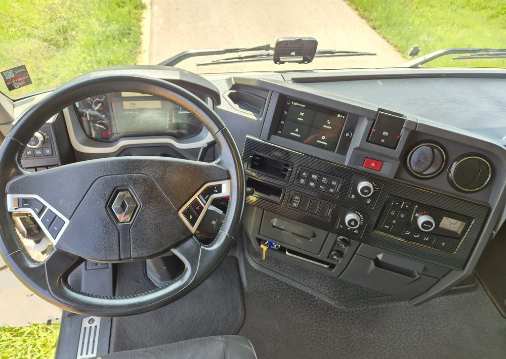 Cabeza tractora Renault HIGH GAMA T480 2019 SALON PL VIN: KD ! 13l STANDARD STANDARD / KLIMA POSTOJOWA / FULL OPCJA / T520 T440 / TOP STAN GAMA T: foto 14 Cabeza tractora Renault HIGH GAMA T480 2019 SALON PL VIN: KD ! 13l STANDARD STANDARD / KLIMA POSTOJOWA / FULL OPCJA / T520 T440 / TOP STAN GAMA T: foto 14