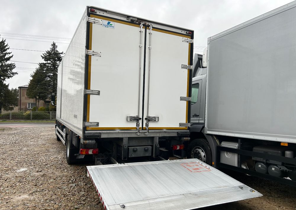 Mercedes-Benz Antos 1824 CARRIER SUPRA 1150 DRZWI + winda i drzwi boczne / 7.7m / z Holandii / KLIMA LEKKI / Axor man Tgm T1000-R THERMO King - Camión frigorífico: foto 5 Mercedes-Benz Antos 1824 CARRIER SUPRA 1150 DRZWI + winda i drzwi boczne / 7.7m / z Holandii / KLIMA LEKKI / Axor man Tgm T1000-R THERMO King - Camión frigorífico: foto 5