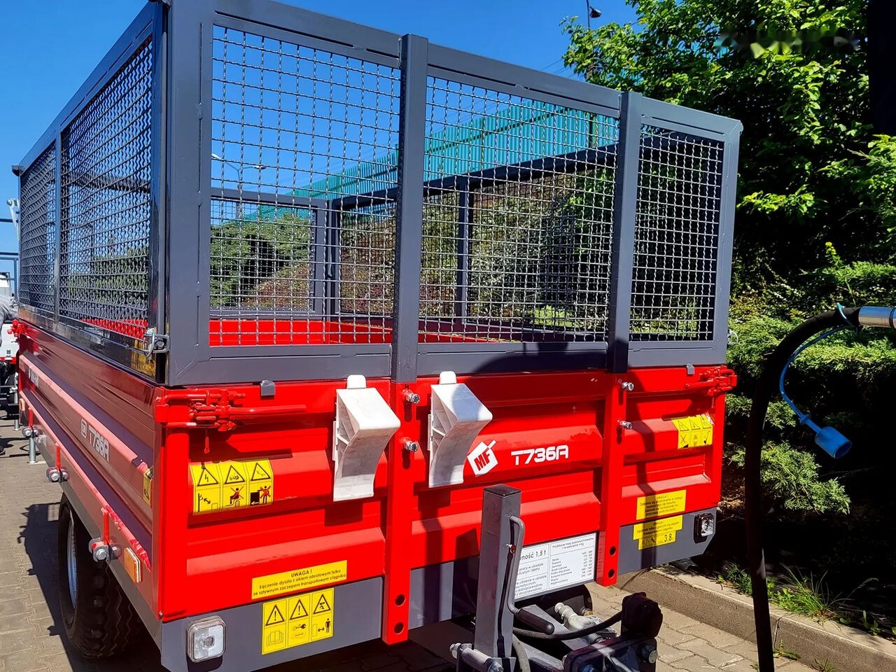 Metal-Fach T736A/1 - 1,5t - Remolque volquete agrícola: foto 3 Metal-Fach T736A/1 - 1,5t - Remolque volquete agrícola: foto 3