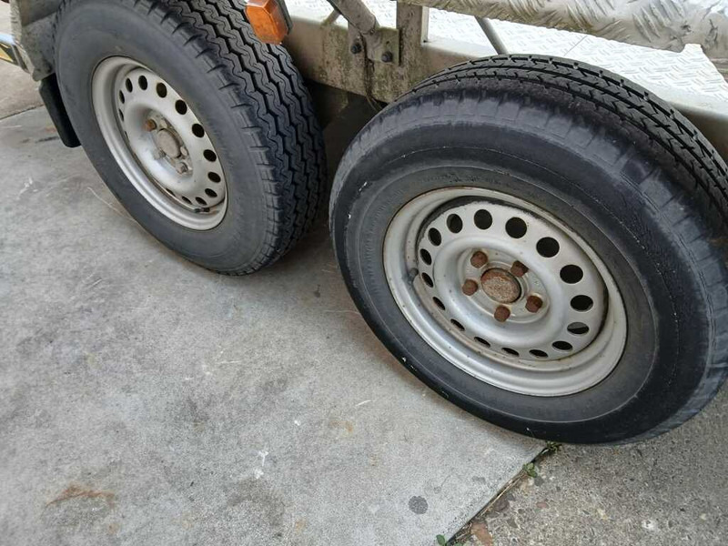 Atec 2 DA 3500 - Remolque portavehículos: foto 2 Atec 2 DA 3500 - Remolque portavehículos: foto 2