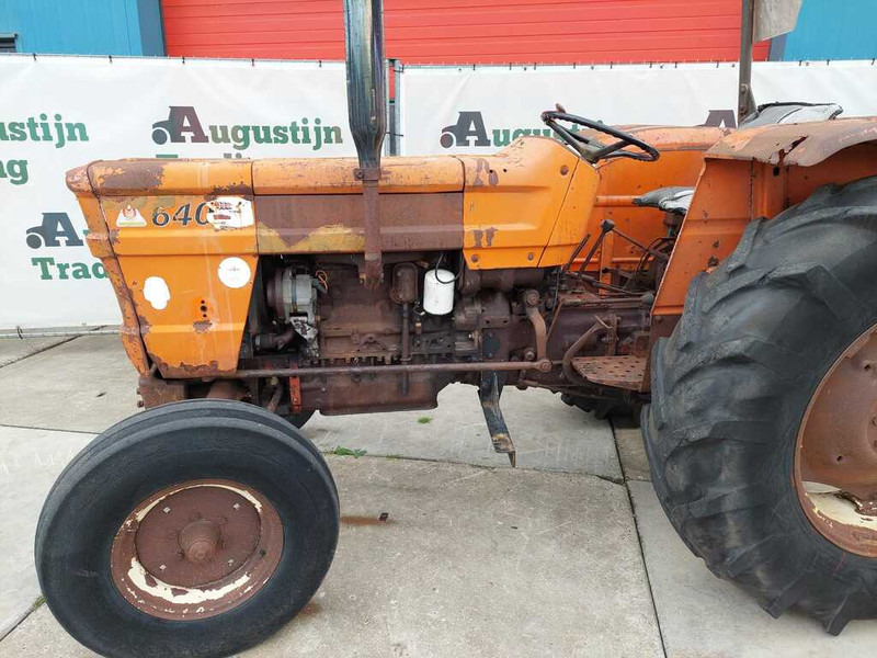 Fiat 640/8 - Tractor: foto 4 Fiat 640/8 - Tractor: foto 4