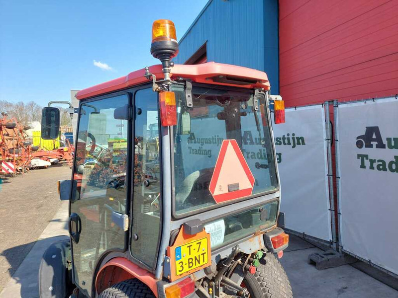 Kubota B2530 - Mini tractor: foto 2 Kubota B2530 - Mini tractor: foto 2
