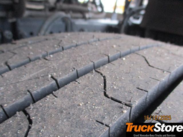 Cabeza tractora Mercedes-Benz Actros 1845 LS: foto 7