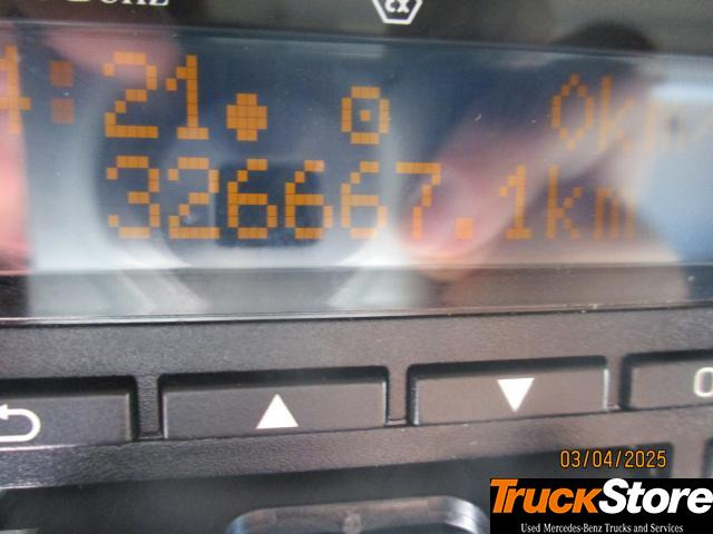 Mercedes-Benz Actros 1845 LS - Cabeza tractora: foto 2 Mercedes-Benz Actros 1845 LS - Cabeza tractora: foto 2