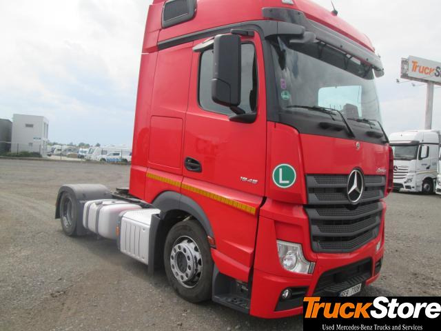 Mercedes-Benz Actros 1845 LS nRL - Cabeza tractora: foto 2 Mercedes-Benz Actros 1845 LS nRL - Cabeza tractora: foto 2