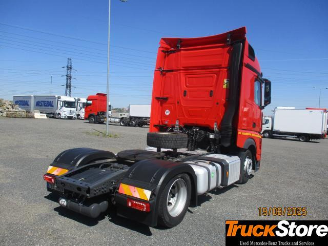 Mercedes-Benz Actros 1845 LS nRL - Cabeza tractora: foto 3 Mercedes-Benz Actros 1845 LS nRL - Cabeza tractora: foto 3