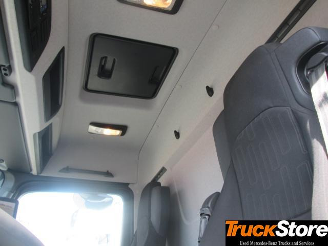 Mercedes-Benz Antos 2530 L - Camión frigorífico: foto 5 Mercedes-Benz Antos 2530 L - Camión frigorífico: foto 5