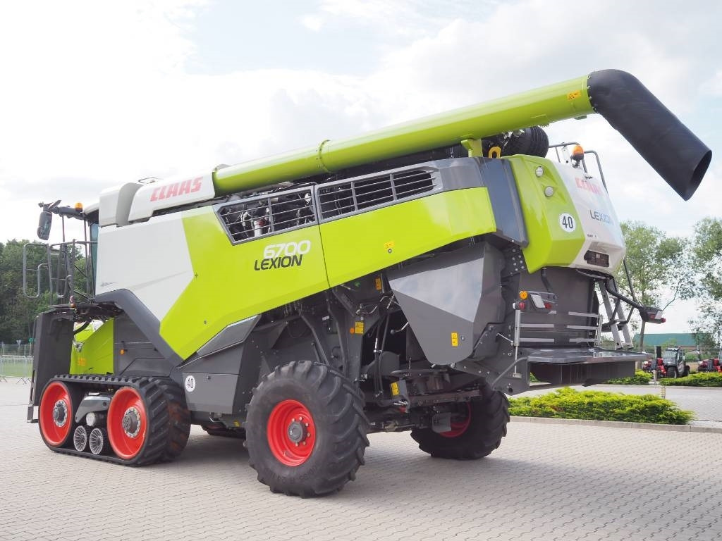 Claas Lexion 6700TT + Convio Flex 770 - Cosechadora de granos: foto 2 Claas Lexion 6700TT + Convio Flex 770 - Cosechadora de granos: foto 2
