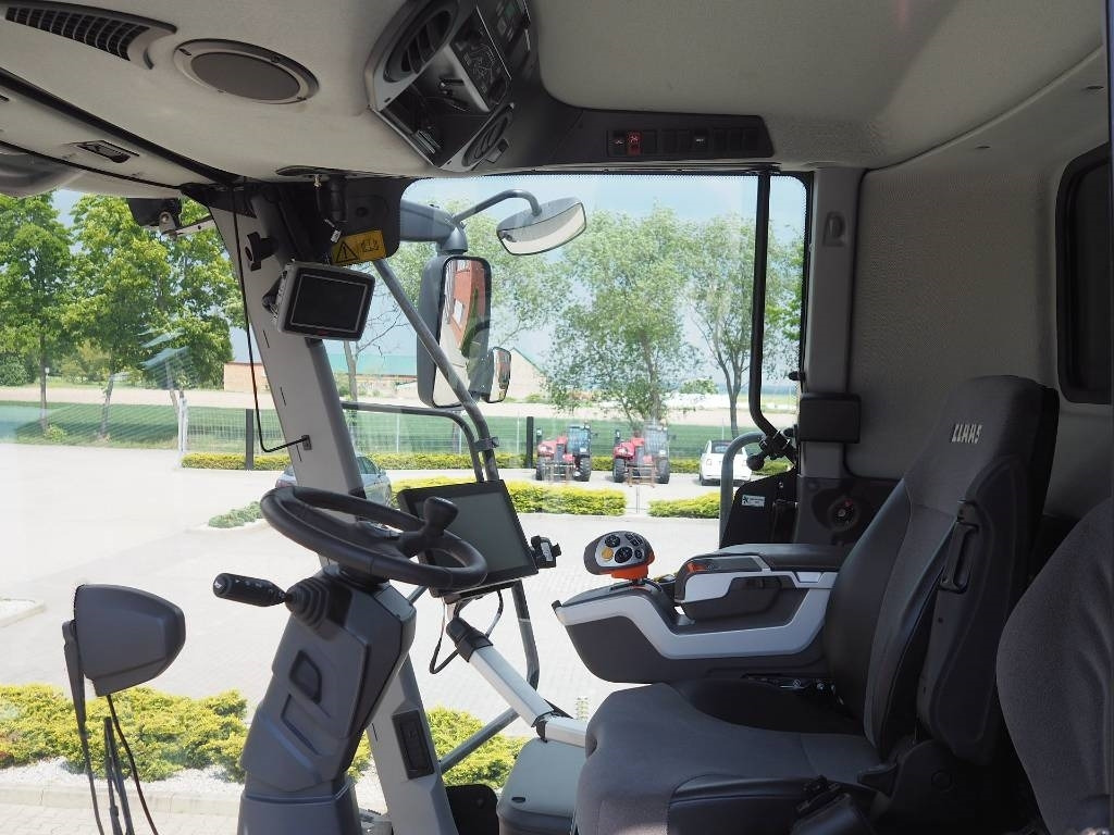 Claas Lexion 6700TT GPS + V770 - Cosechadora de granos: foto 5 Claas Lexion 6700TT GPS + V770 - Cosechadora de granos: foto 5