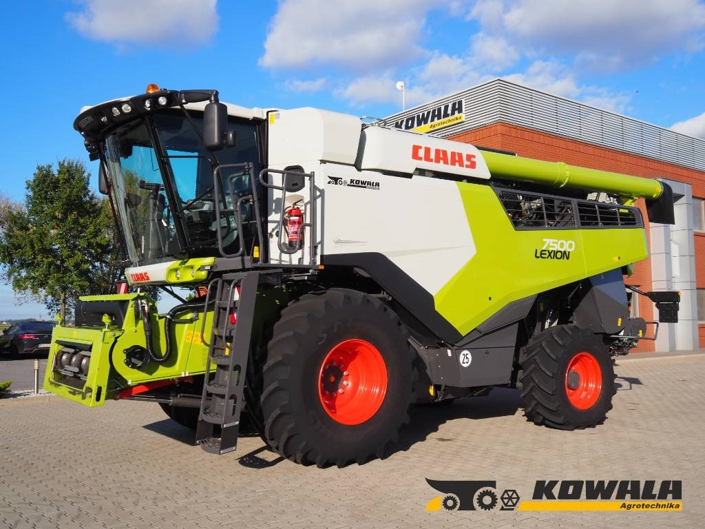 Claas Lexion 7500 + V930 - Cosechadora de granos: foto 1 Claas Lexion 7500 + V930 - Cosechadora de granos: foto 1