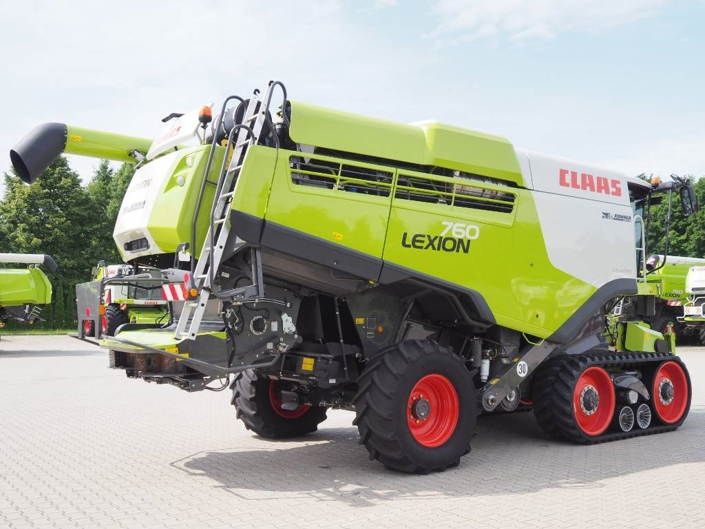 Claas Lexion 760TT + V930 - Cosechadora de granos: foto 3 Claas Lexion 760TT + V930 - Cosechadora de granos: foto 3