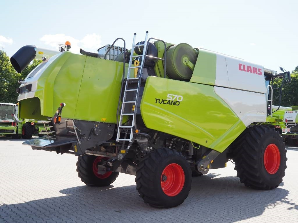 Claas Tucano 570 GPS + V770 - Cosechadora de granos: foto 3 Claas Tucano 570 GPS + V770 - Cosechadora de granos: foto 3