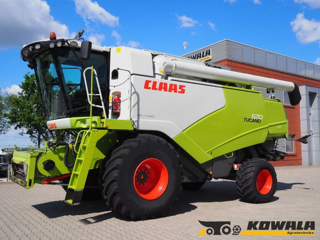 Claas Tucano 570 + V770 - Cosechadora de granos: foto 1 Claas Tucano 570 + V770 - Cosechadora de granos: foto 1