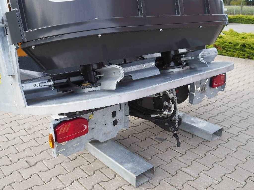 Fliegl S-2/SAW Profi - Esparcidor de estiércol: foto 4 Fliegl S-2/SAW Profi - Esparcidor de estiércol: foto 4