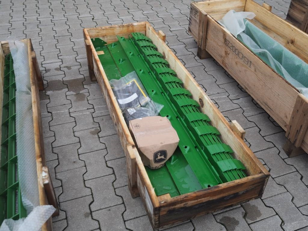 John Deere T660, T670 retrofit kit on corn - Accesorios para cosechadoras: foto 4 John Deere T660, T670 retrofit kit on corn - Accesorios para cosechadoras: foto 4
