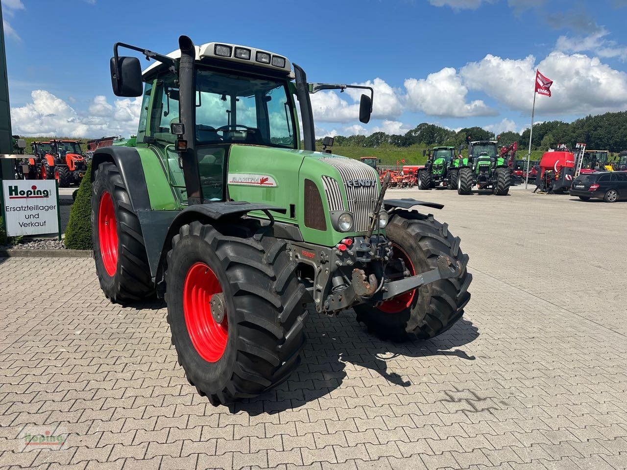 Fendt 714 Com 1 - Tractor: foto 2 Fendt 714 Com 1 - Tractor: foto 2