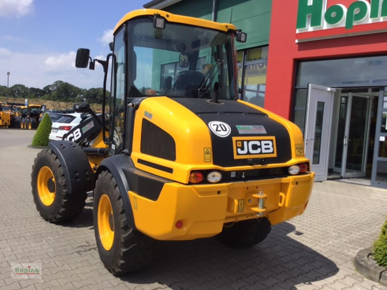 Cargadora de ruedas JCB 409: foto 7