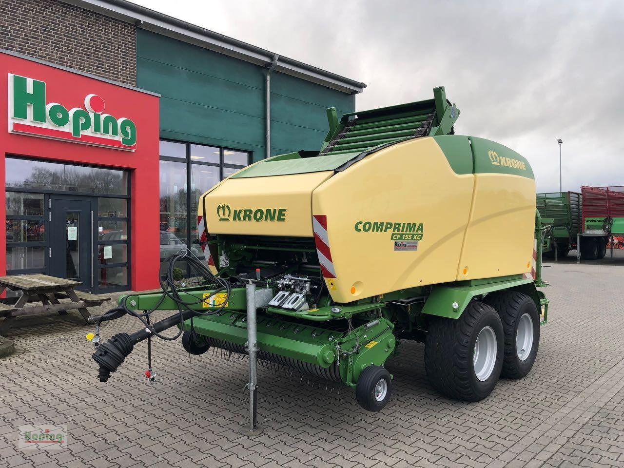 Krone Comprima CF 155 XC - Rotoempacadora: foto 2 Krone Comprima CF 155 XC - Rotoempacadora: foto 2