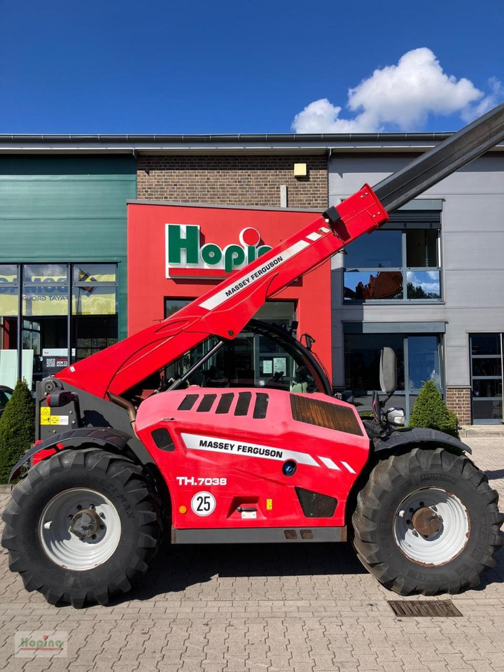 Massey Ferguson TH.7038 - Manipulador telescópico: foto 3 Massey Ferguson TH.7038 - Manipulador telescópico: foto 3