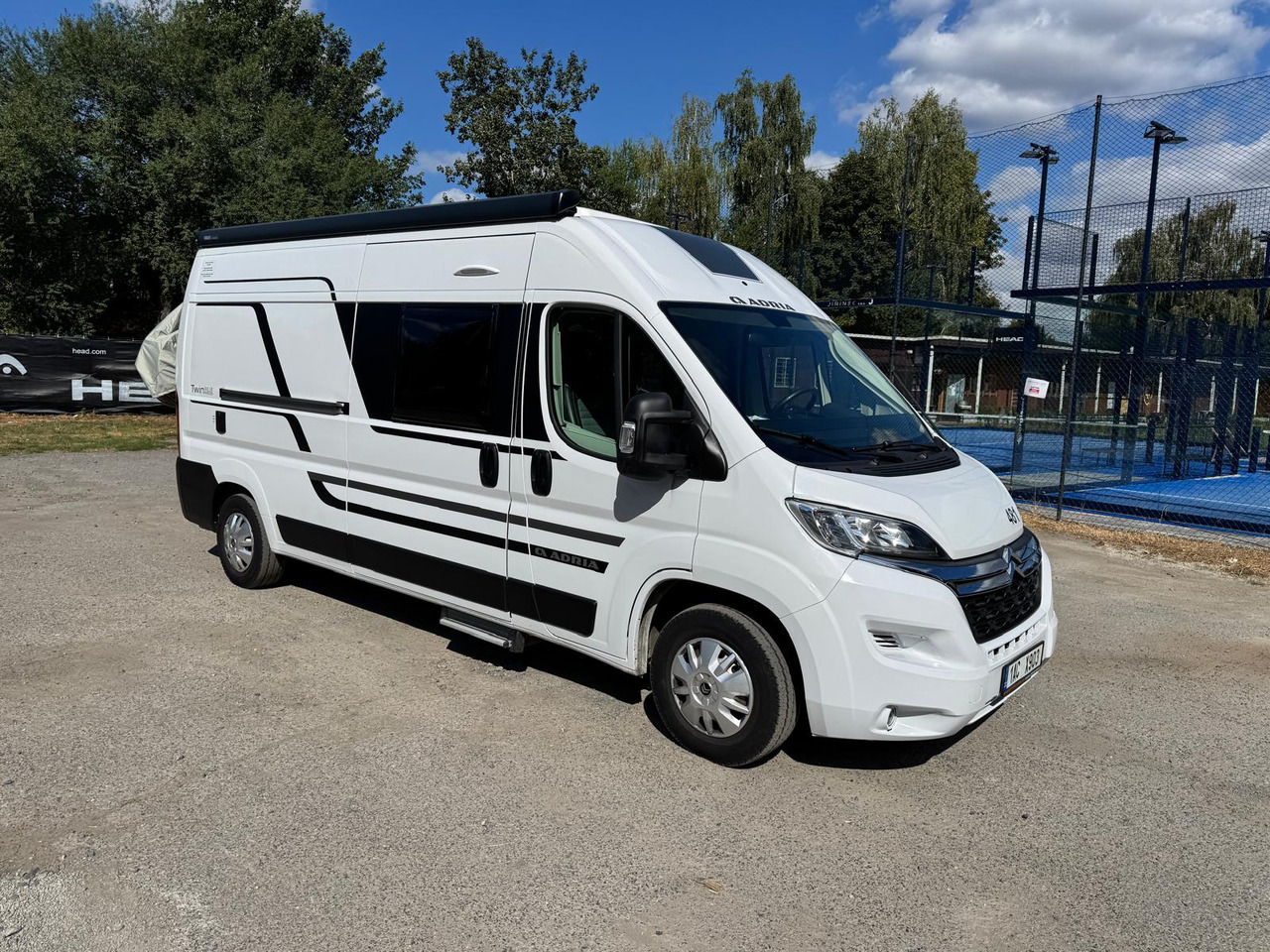 ADRIA Twin 600 SP - Cámper: foto 1 ADRIA Twin 600 SP - Cámper: foto 1