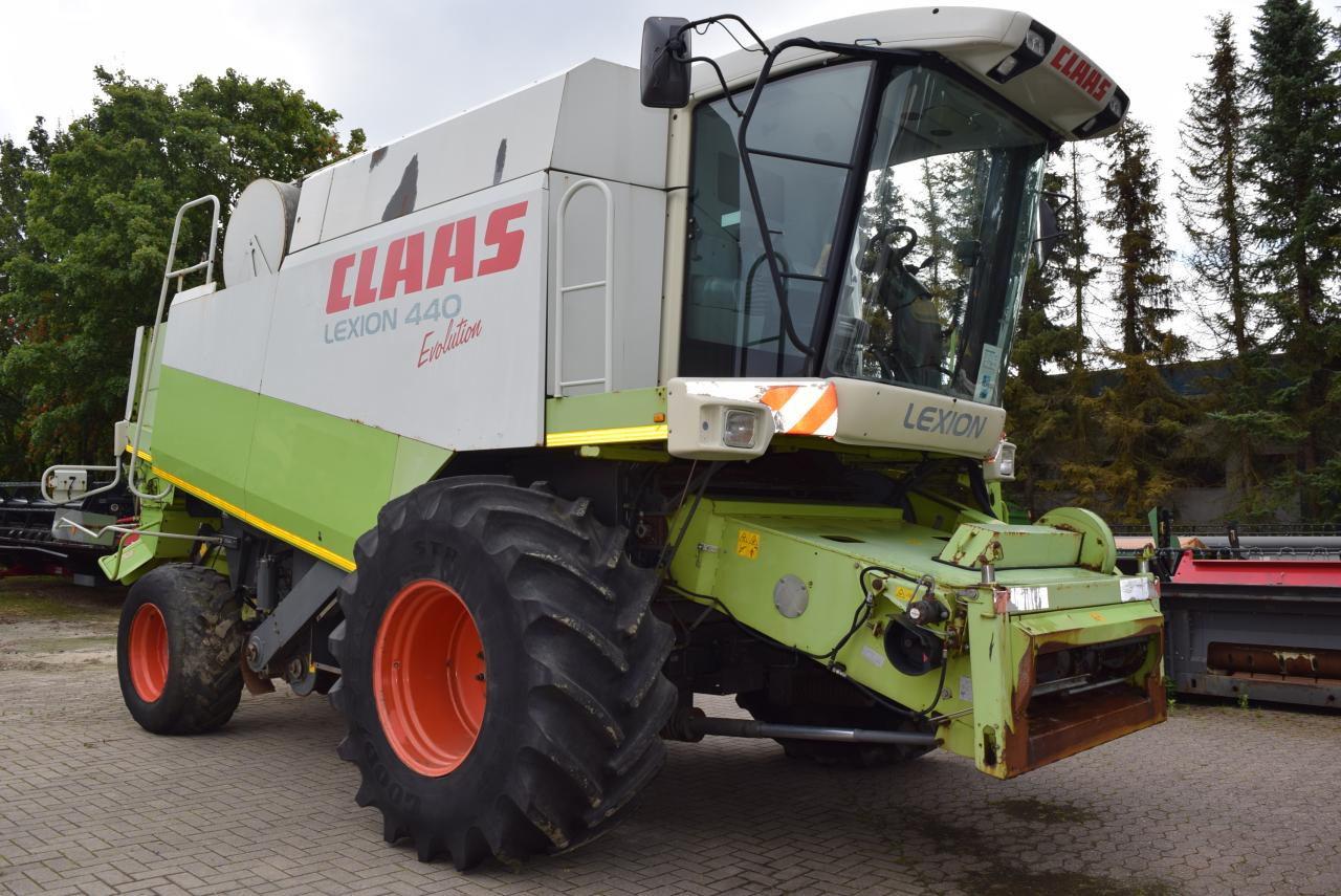 CLAAS Lexion 440 Evolution - Cosechadora de granos: foto 4 CLAAS Lexion 440 Evolution - Cosechadora de granos: foto 4