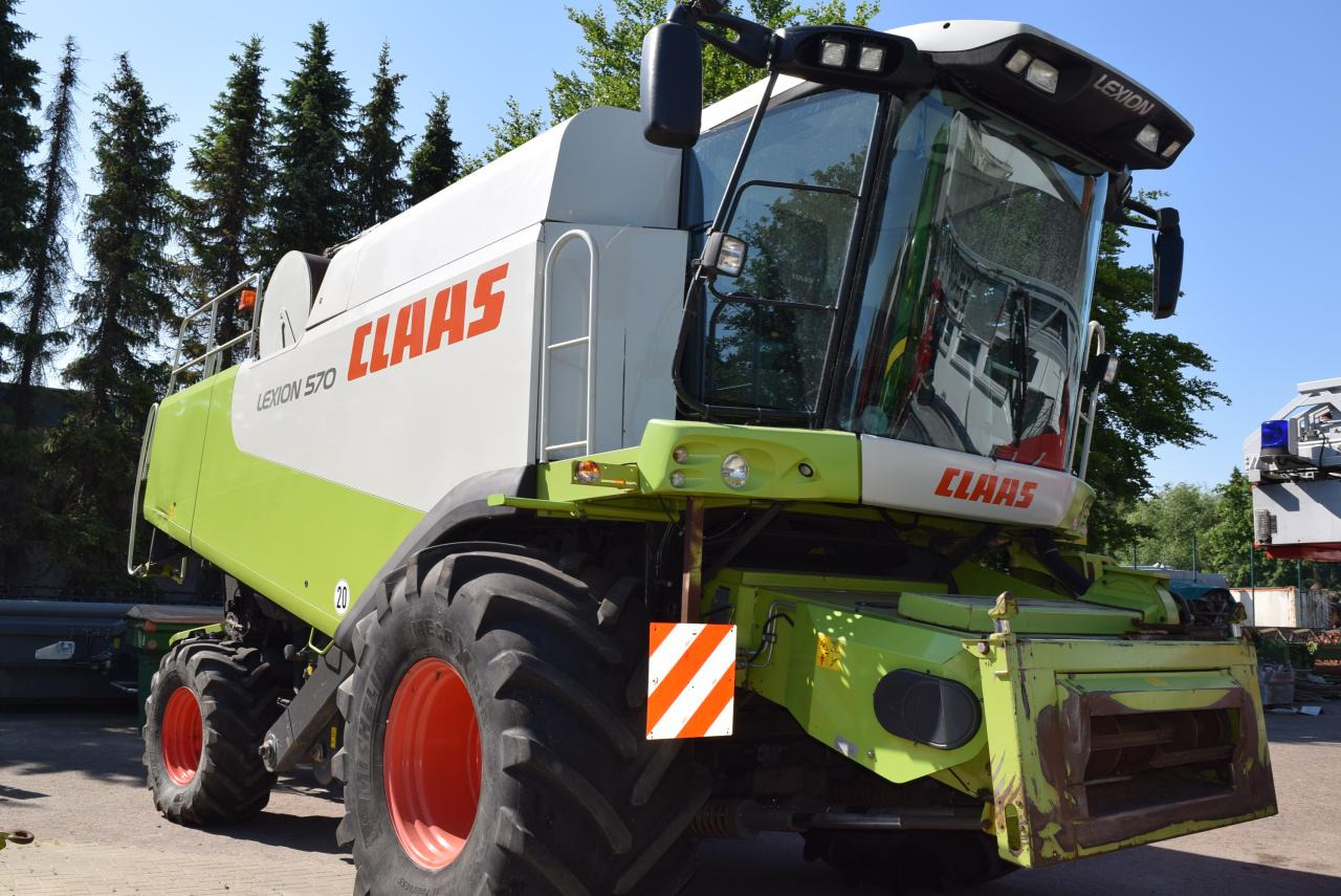 CLAAS Lexion 570 *4x4* - Cosechadora de granos: foto 1 CLAAS Lexion 570 *4x4* - Cosechadora de granos: foto 1