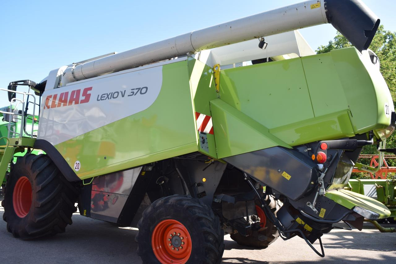 CLAAS Lexion 570 *4x4* - Cosechadora de granos: foto 4 CLAAS Lexion 570 *4x4* - Cosechadora de granos: foto 4