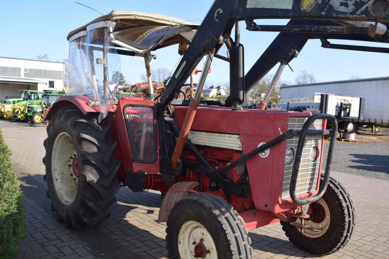 Case-IH 624 - Tractor: foto 5 Case-IH 624 - Tractor: foto 5