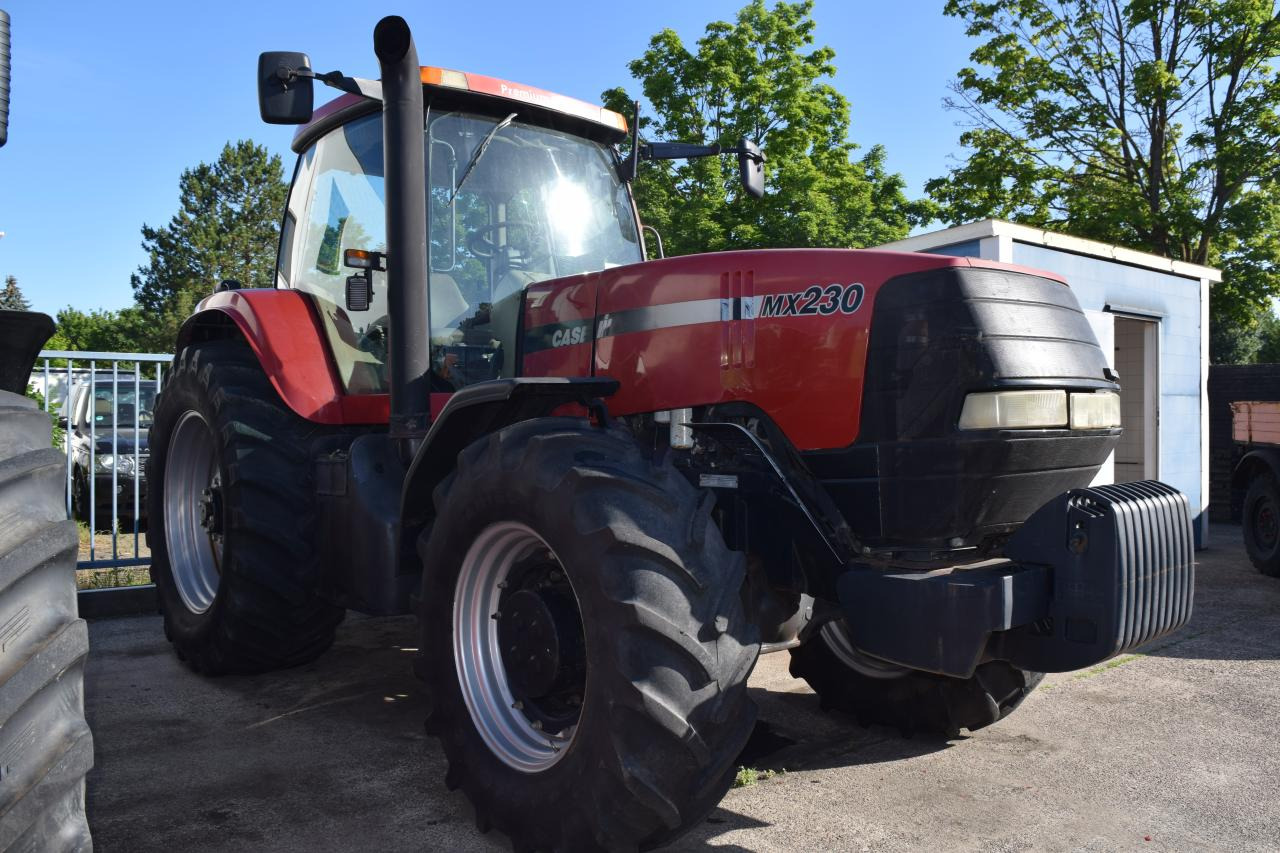 Case-IH MX 230 Magnum - Tractor: foto 1 Case-IH MX 230 Magnum - Tractor: foto 1