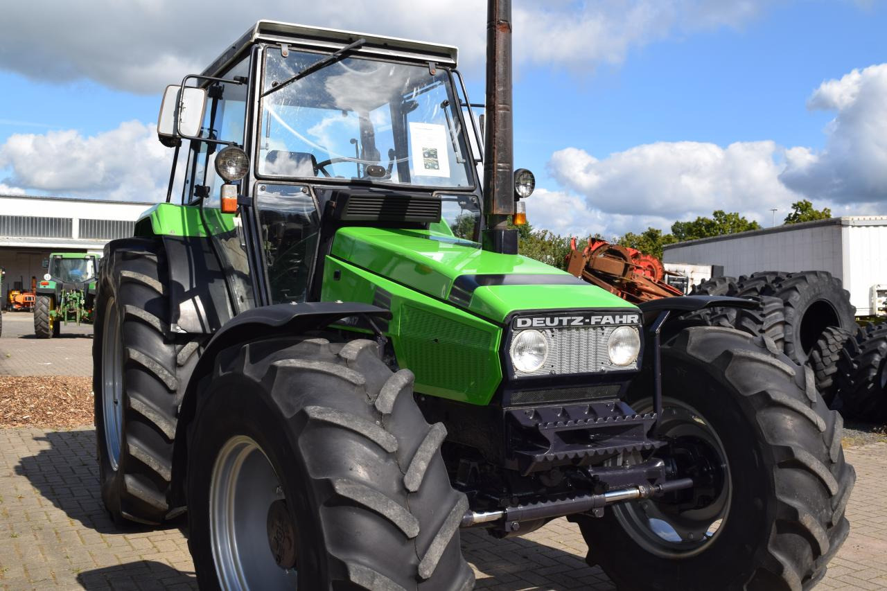 Deutz-Fahr Agroxtra 6.17 - Tractor: foto 4 Deutz-Fahr Agroxtra 6.17 - Tractor: foto 4