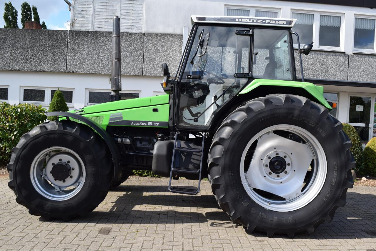 Deutz-Fahr Agroxtra 6.17 - Tractor: foto 1 Deutz-Fahr Agroxtra 6.17 - Tractor: foto 1
