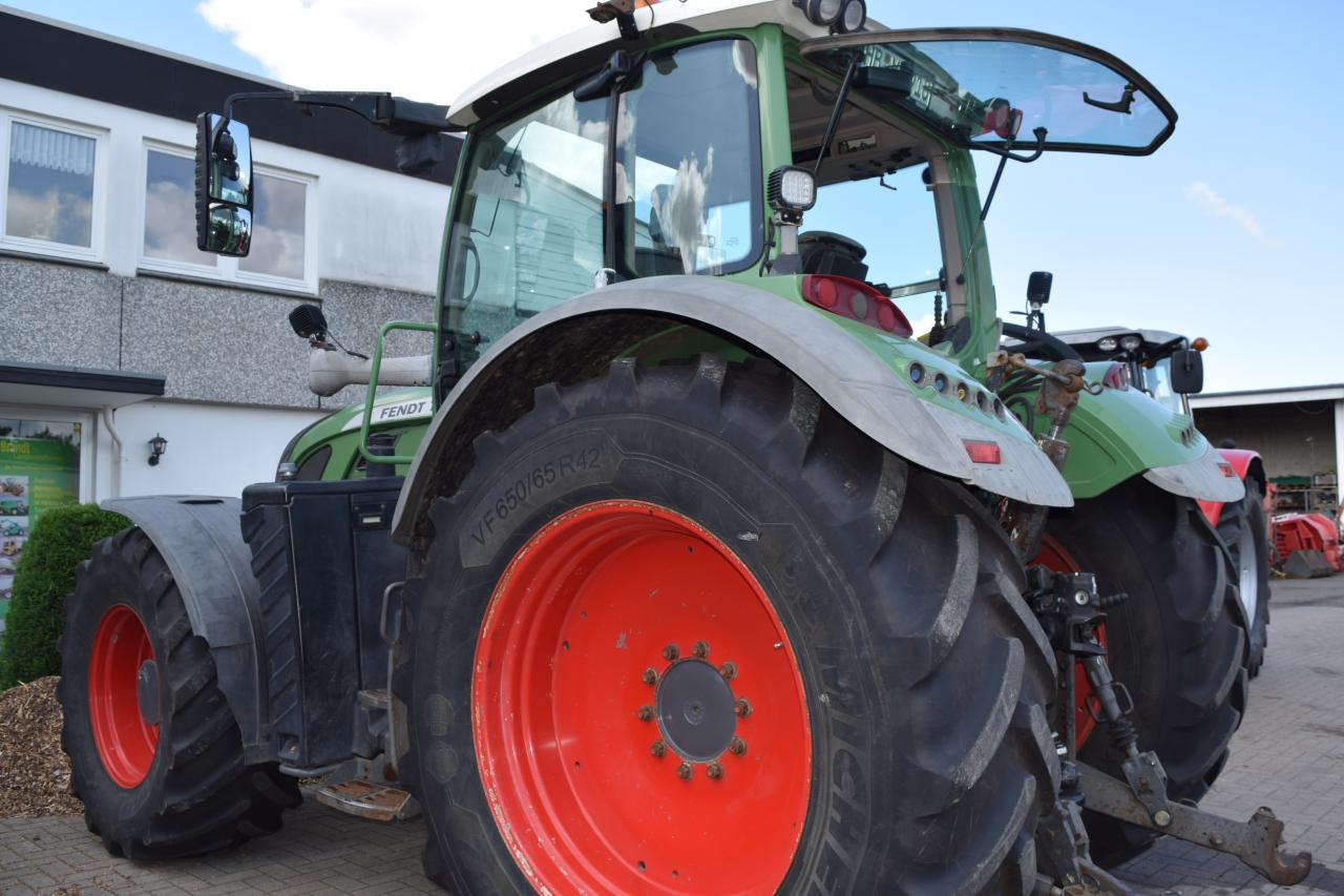Fendt 724 Vario TMS SCR ProfiPlus - Tractor: foto 4 Fendt 724 Vario TMS SCR ProfiPlus - Tractor: foto 4