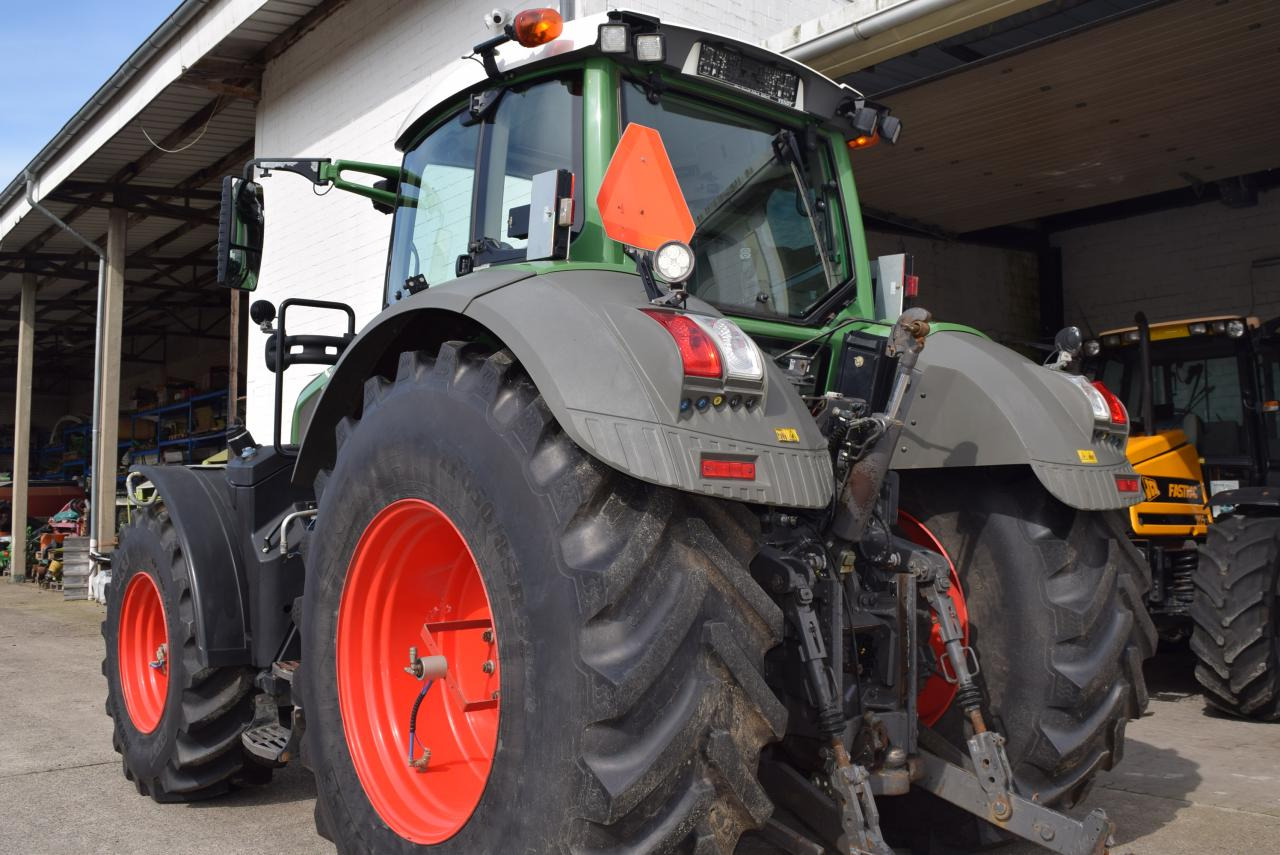 Fendt 826 Vario ProfiPlus, - Tractor: foto 5 Fendt 826 Vario ProfiPlus, - Tractor: foto 5