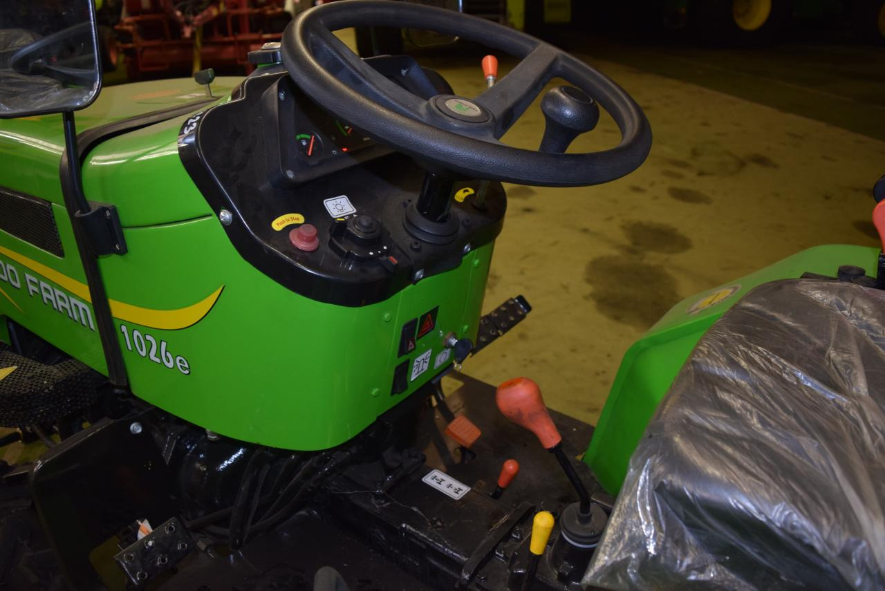 Tractor zancudo nuevo INDO 1026e  Klein-/Schmalspurtraktor: foto 8