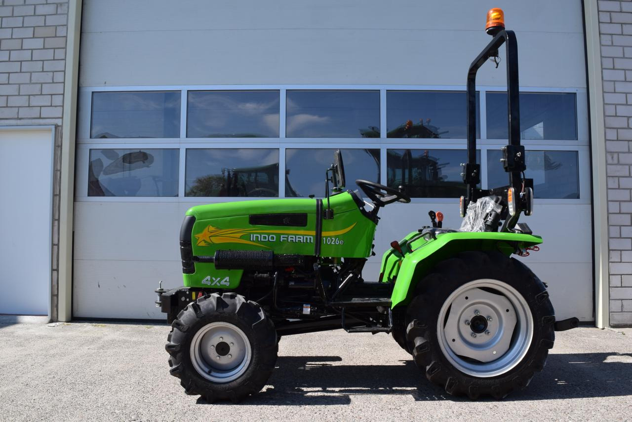 Klein-/Schmalspurtraktor INDO 1026 - Tractor zancudo: foto 2 Klein-/Schmalspurtraktor INDO 1026 - Tractor zancudo: foto 2