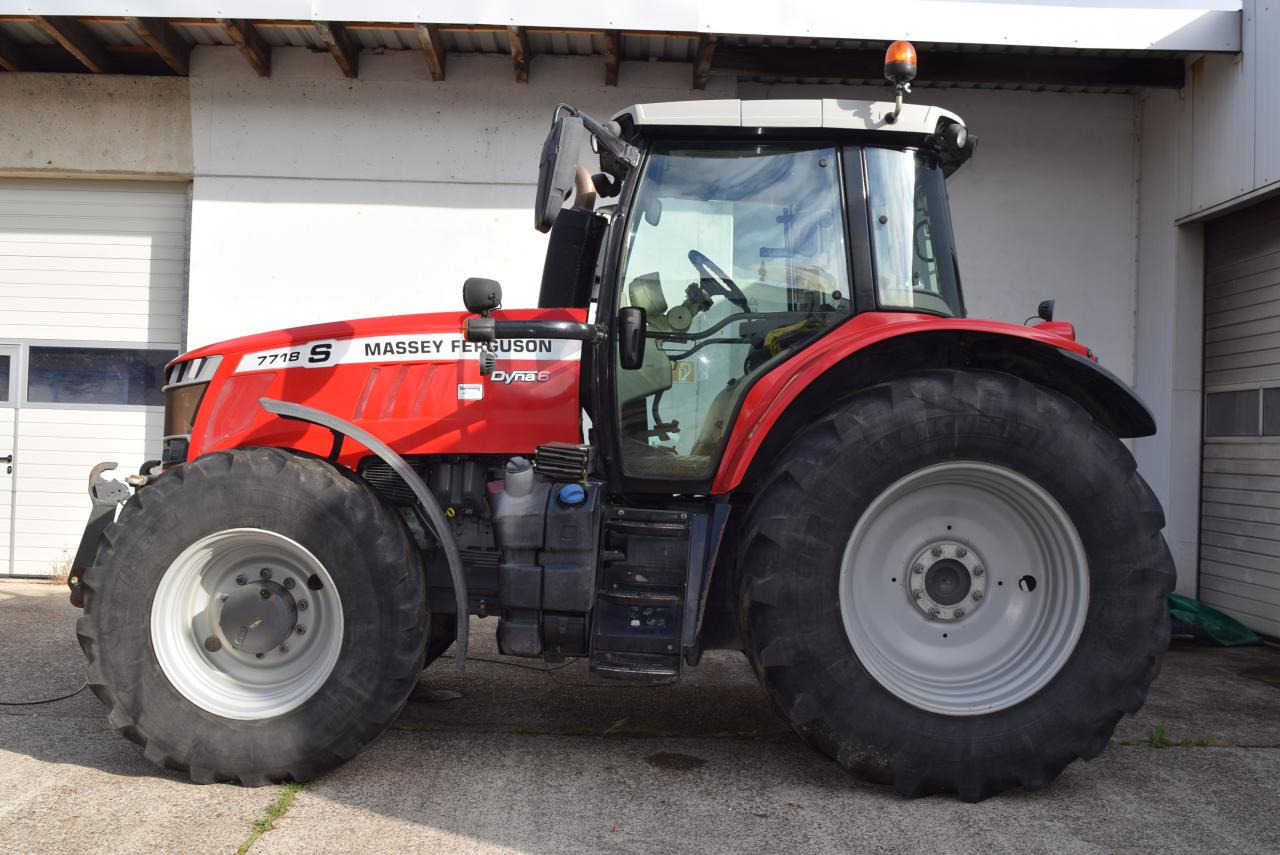 Massey Ferguson MF 7718 S Dyna 6 - Tractor: foto 3 Massey Ferguson MF 7718 S Dyna 6 - Tractor: foto 3