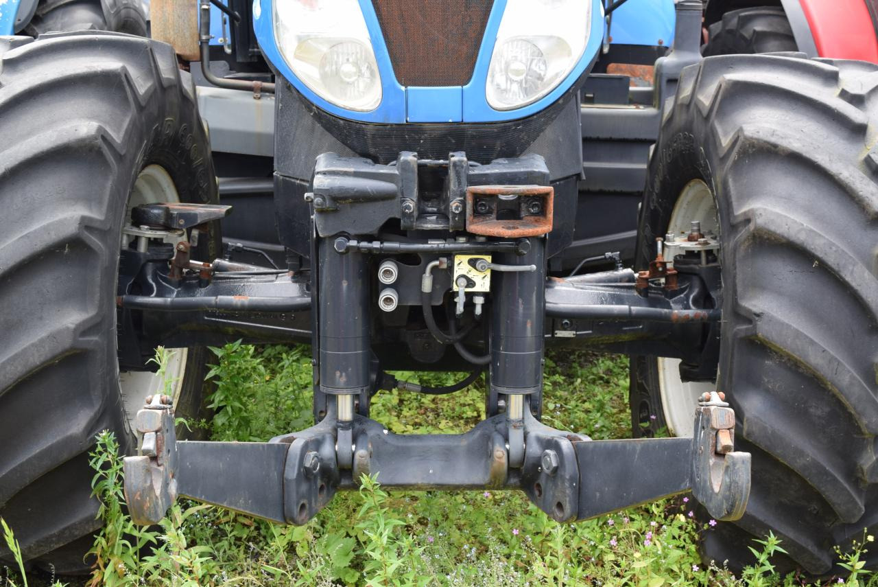 Tractor New Holland T 7040: foto 6 Tractor New Holland T 7040: foto 6
