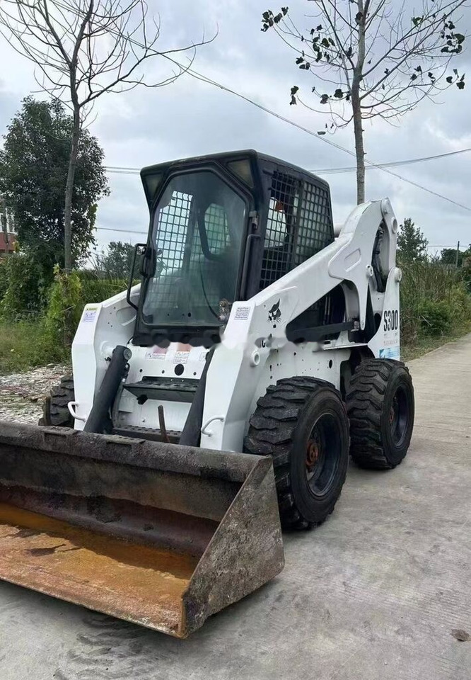 Bobcat S300 - Minicargadora: foto 3 Bobcat S300 - Minicargadora: foto 3