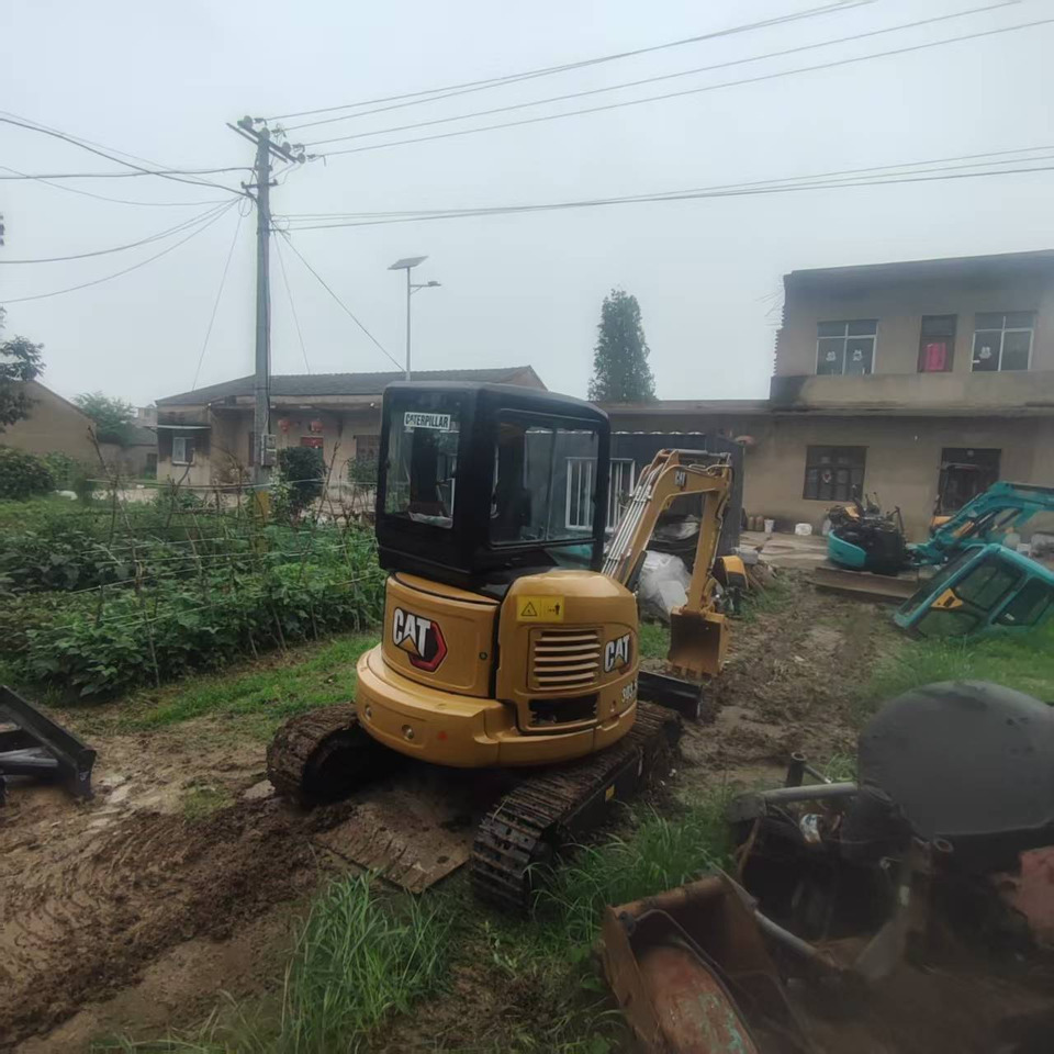 CATERPILLAR 303.5 - Miniexcavadora: foto 4 CATERPILLAR 303.5 - Miniexcavadora: foto 4