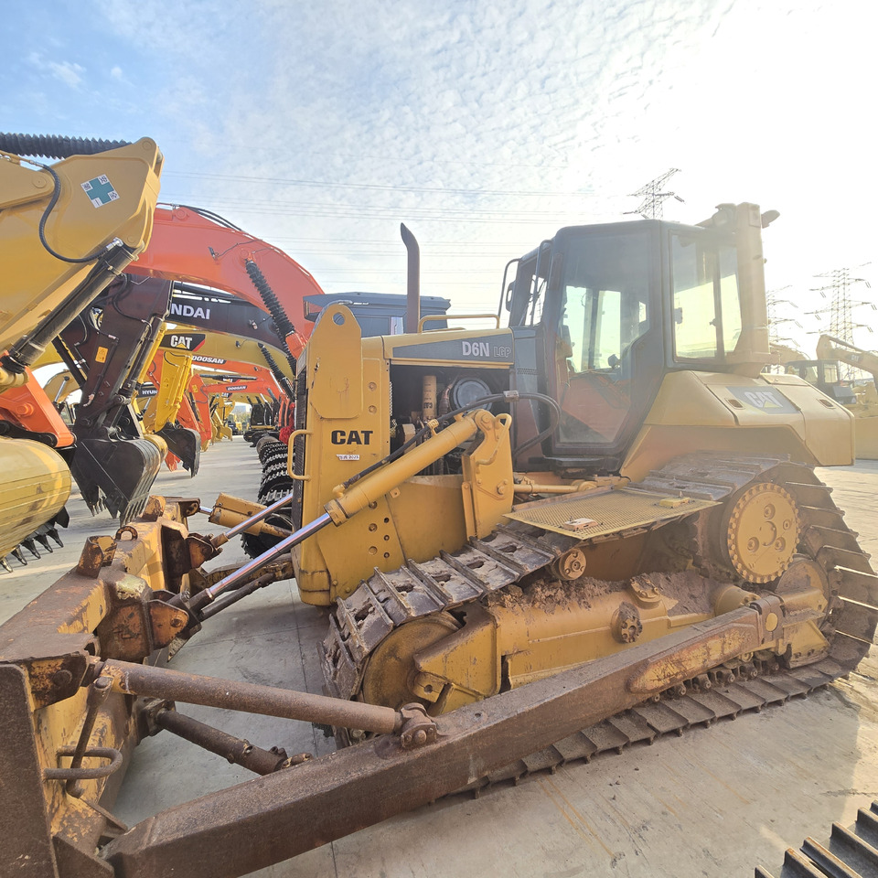 CATERPILLAR D8N - Bulldozer: foto 2 CATERPILLAR D8N - Bulldozer: foto 2