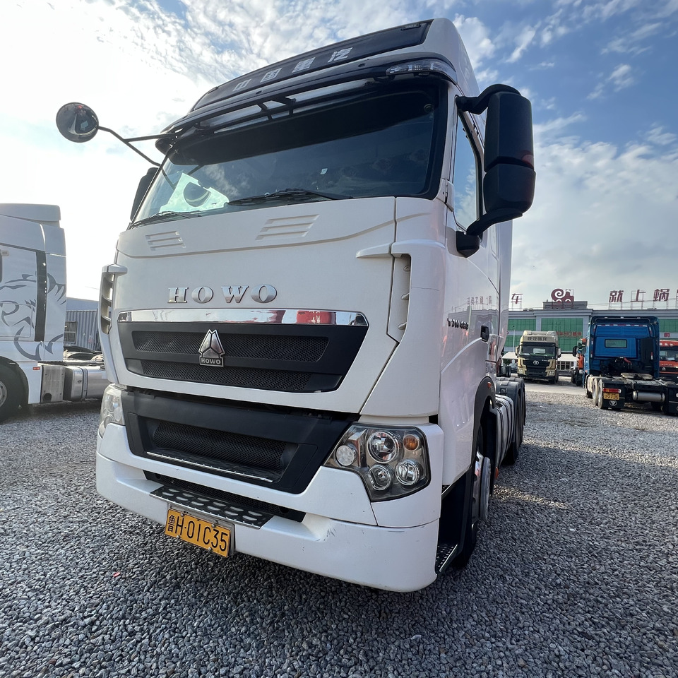 SINOTRUK T7H 480hp - Cabeza tractora: foto 1 SINOTRUK T7H 480hp - Cabeza tractora: foto 1