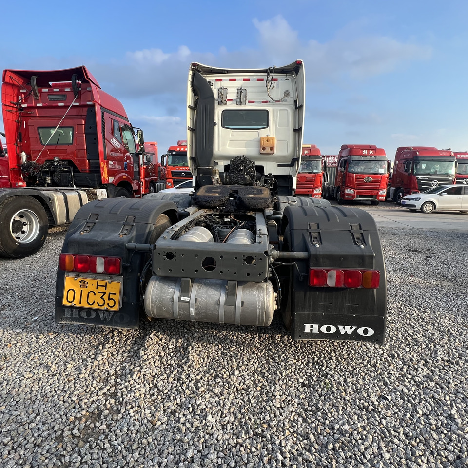 Cabeza tractora SINOTRUK T7H 480hp [ Copy ]: foto 9