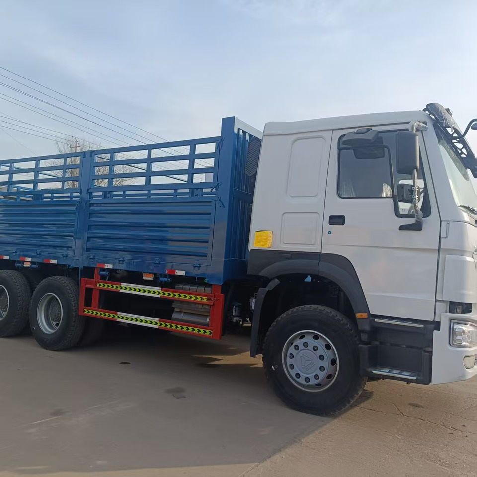 SINOTRUK HOWO - Camión: foto 4 SINOTRUK HOWO - Camión: foto 4