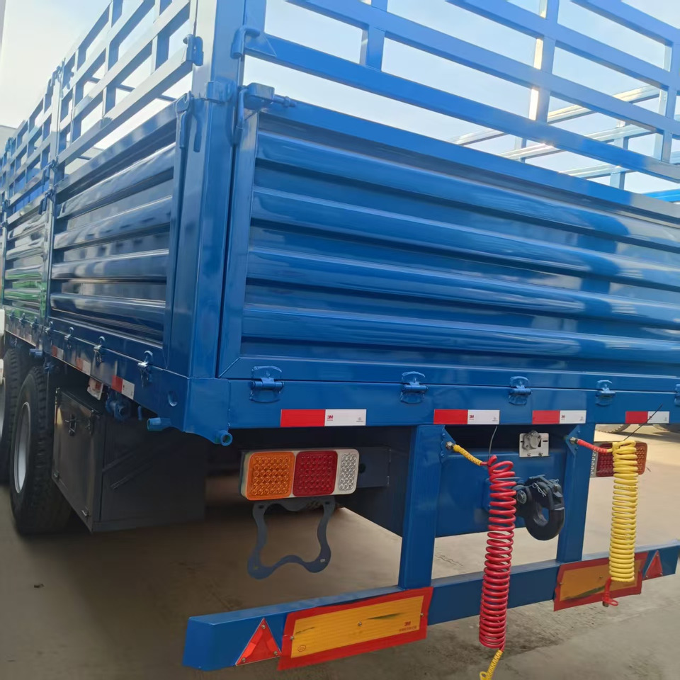 SINOTRUK HOWO - Camión: foto 3 SINOTRUK HOWO - Camión: foto 3