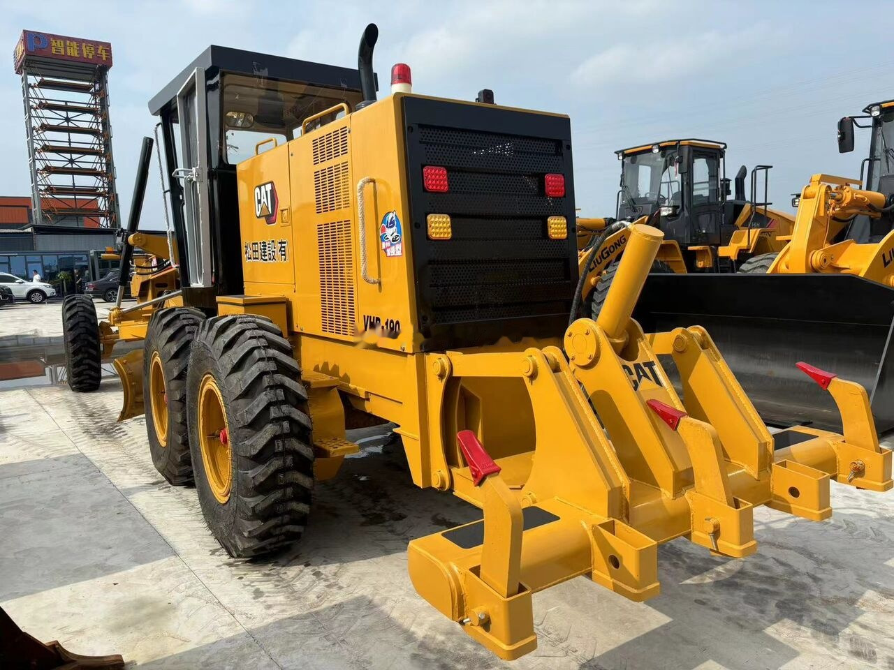 Grader Caterpillar 140G: foto 6